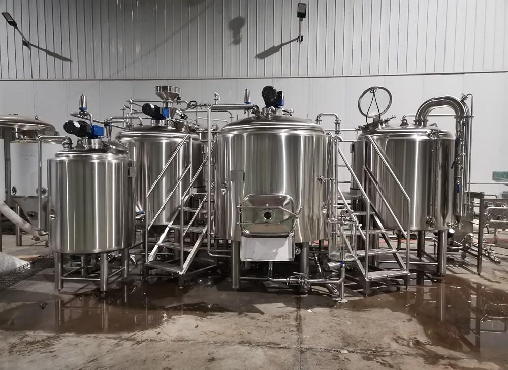 <b>How to clean the brewery equipment before beer brewing?</b>